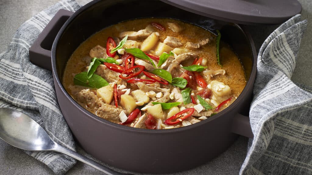 Thai massaman curry