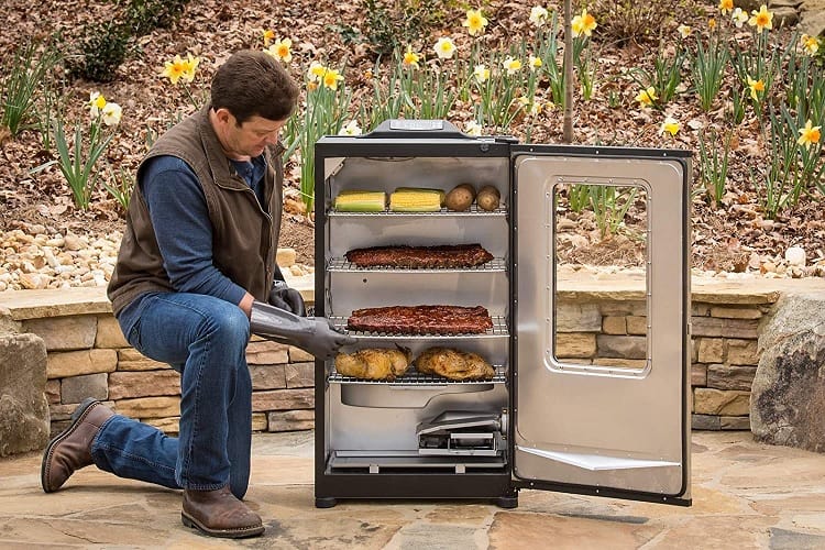 Masterbuilt 40” Bluetooth Digital Electric Smoker: MB20074719